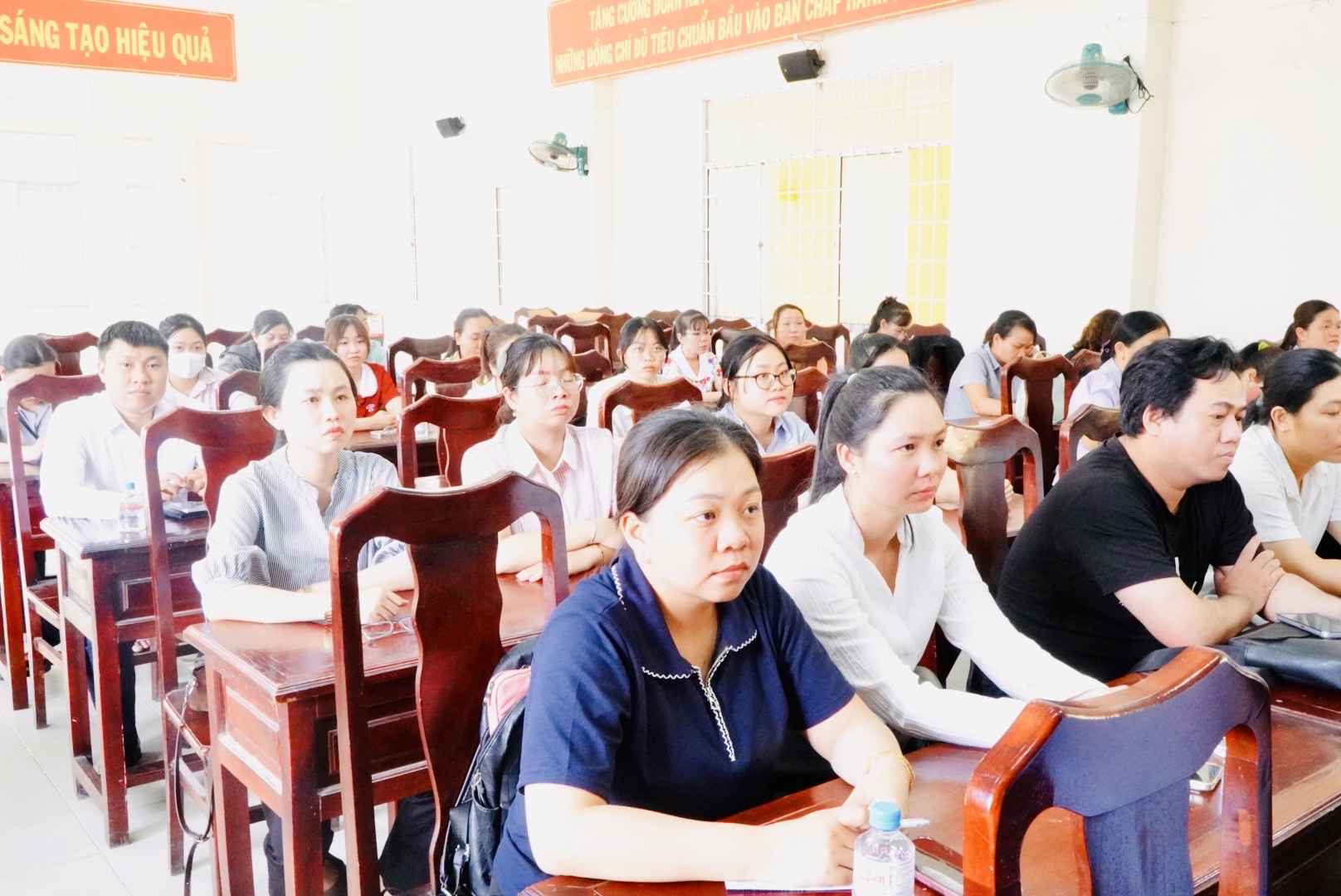 Hưng Mỹ tổ chức kỳ tuyển dụng viên chức năm học 2025 – 2026