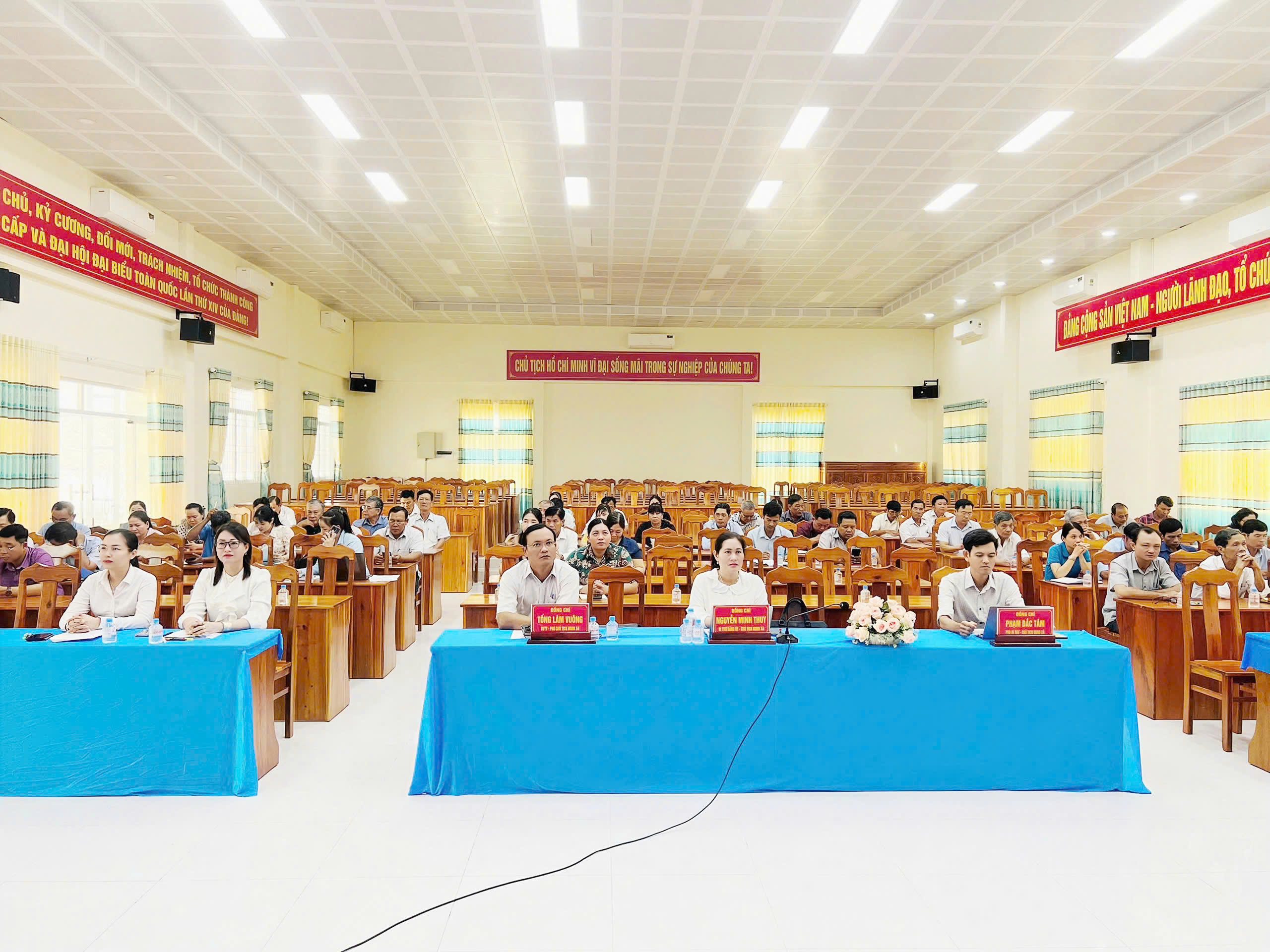 Hội nghị trực tuyến tập huấn hoạt động Hội đồng Nhân dân các xã, phường (Nhiệm kỳ: 2021–2026)