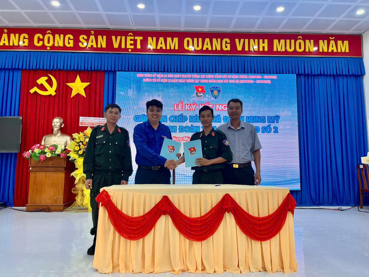 Hưng Mỹ tăng cường phối hợp, phát huy vai trò tuổi trẻ trong giữ gìn an ninh trật tự