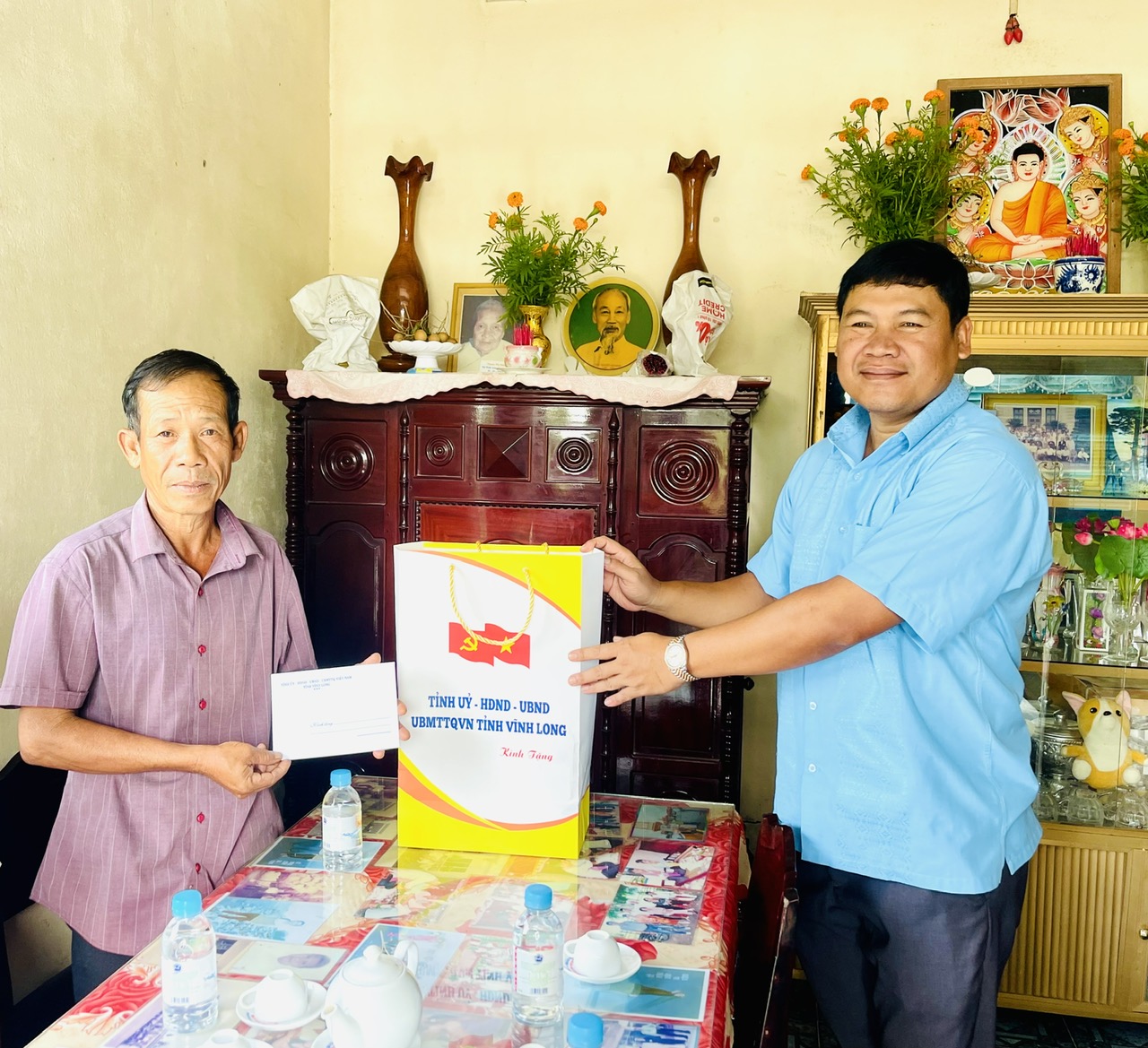 Hưng Mỹ tri ân các gia đình chính sách nhân kỷ niệm 78 năm Ngày Thương binh - Liệt sĩ