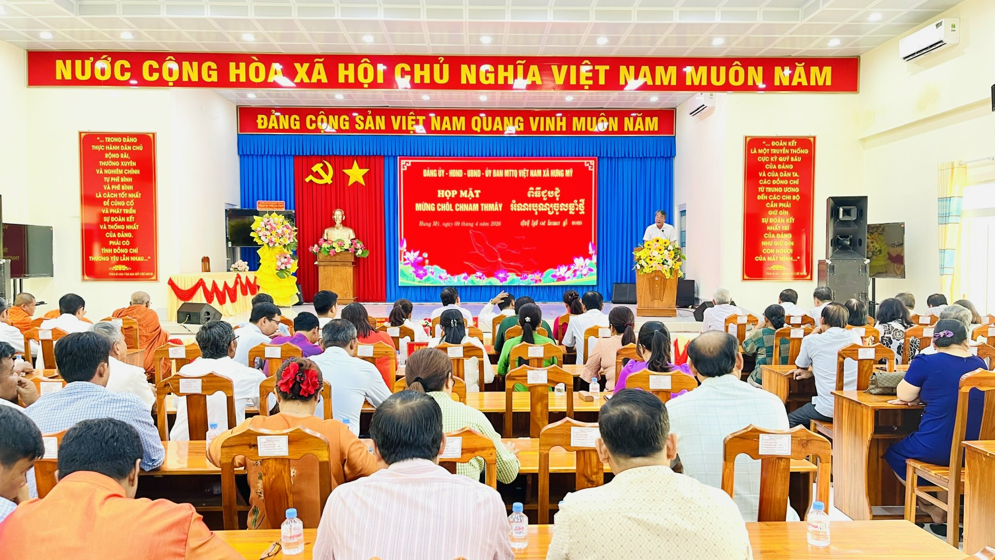 Hưng Mỹ: Họp mặt mừng Tết cổ truyền Chôl Chnăm Thmây, thắt chặt khối đại đoàn kết dân tộc

